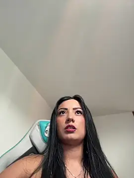 Snapshot of missycanoo chatting on May 21, 7:32 pm missycanoo online show from May 21, 7:32 pm