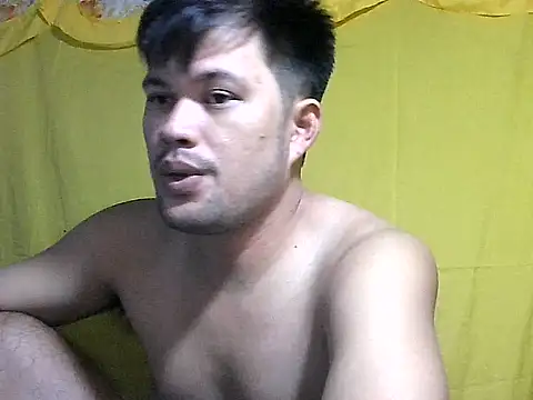 Snapshot of HairyHottestpinoyHandsome chatting on June 10, 7:18 am HairyHottestpinoyHandsome online show from June 10, 7:18 am