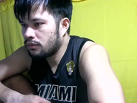 Snapshot of HairyHottestpinoyHandsome chatting on June 29, 7:58 am HairyHottestpinoyHandsome online show from June 29, 7:58 am