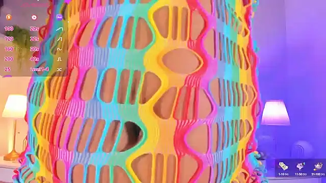 NaomyBaez online show from December 9, 12:30 pm