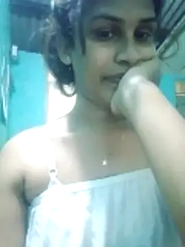 Snapshot of anusexygirl1 chatting on January 7, 10:07 am anusexygirl1 online show from January 7, 10:07 am