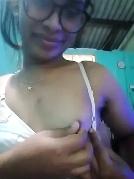 Snapshot of anusexygirl1 chatting on February 3, 11:04 am anusexygirl1 online show from February 3, 11:04 am