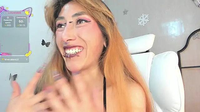 Asterothxznikki online show from March 5, 1:45 am