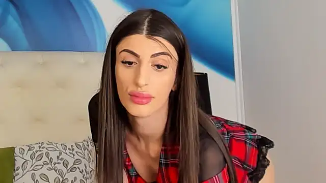 SkinnyDolly online show from February 26, 9:48 pm