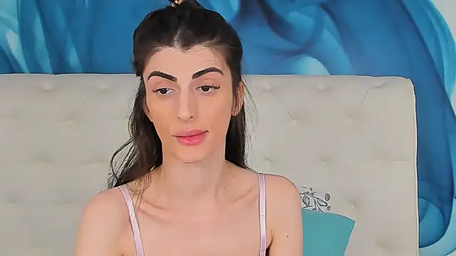 SkinnyDolly online show from March 20, 9:30 pm