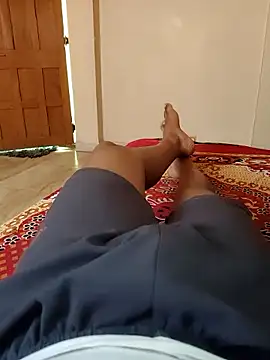 Snapshot of MrNick74 chatting on February 25, 6:45 am MrNick74 online show from February 25, 6:45 am