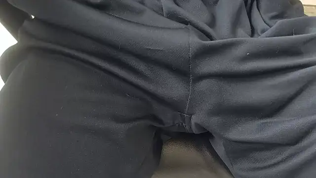 ken-pon online show from October 31, 5:30 am