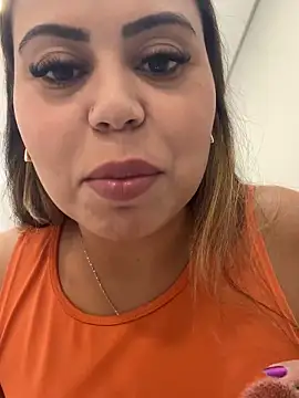 lariic online show from February 25, 4:38 pm