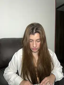 Snapshot of ARITOO_ chatting on February 10, 4:41 am ARITOO online show from February 10, 4:41 am