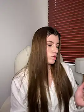 Snapshot of ARITOO_ chatting on February 23, 8:11 pm ARITOO online show from February 23, 8:11 pm