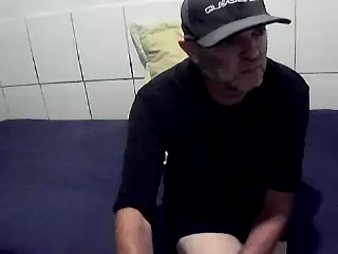 pierdona online show from April 14, 7:53 pm