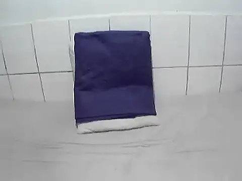 Snapshot of pierdona chatting on July 17, 8:35 pm pierdona online show from July 17, 8:35 pm
