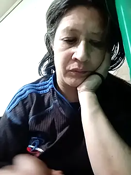 Snapshot of carolina_linarez69 chatting on May 16, 12:07 am carolina linarez69 online show from May 16, 12:07 am