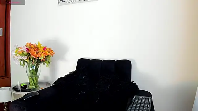 its  angelica  online show from April 20, 8:54 pm