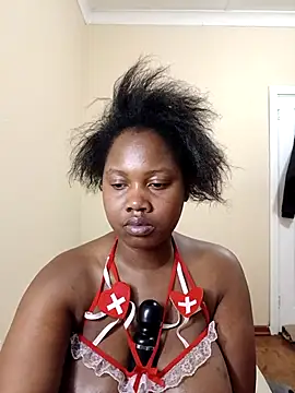Snapshot of contagiousqueen chatting on July 2, 9:21 pm contagiousqueen online show from July 2, 9:21 pm