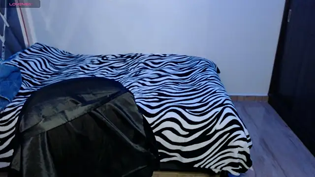 Snapshot of Amber_Lovely chatting on October 7, 12:30 am Amber Lovely online show from October 7, 12:30 am