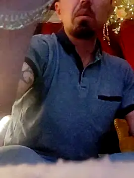 HungJonny99 online show from March 2, 11:42 pm