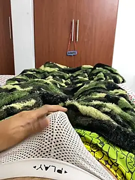 Snapshot of dantedesirexx chatting on January 30, 4:58 am dantedesirexx online show from January 30, 4:58 am