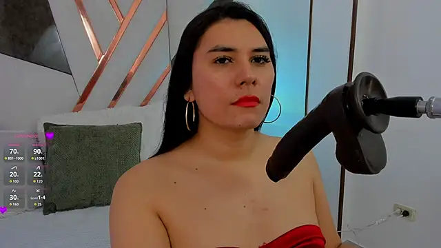 Snapshot of caroline_jensen18 chatting on October 4, 12:14 pm caroline jensen18 online show from October 4, 12:14 pm