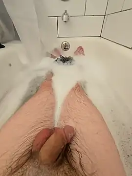 SirYummy18 online show from January 19, 4:44 am