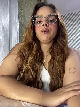 Evabigass online show from February 1, 2:54 am