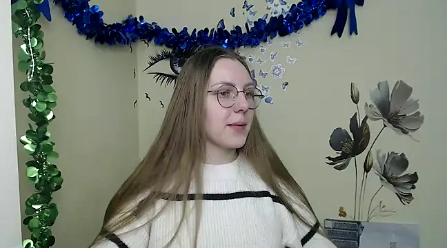 Snapshot of _AlMamiyy_ chatting on December 26, 1:21 pm AlMamiyy online show from December 26, 1:21 pm