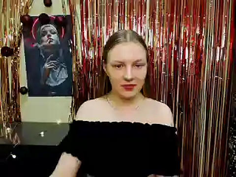 Snapshot of _AlMamiyy_ chatting on February 11, 4:46 pm AlMamiyy online show from February 11, 4:46 pm