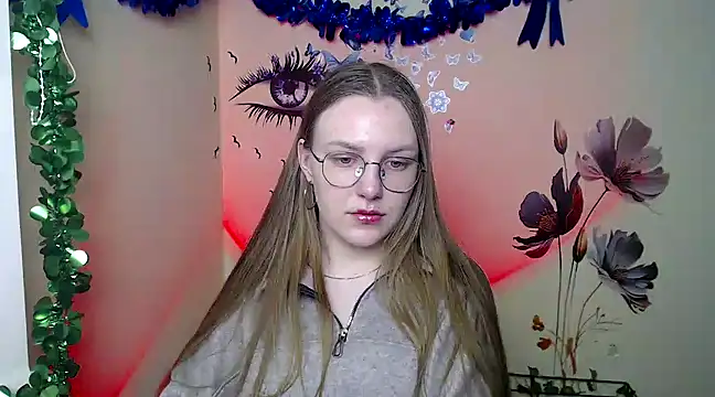 Snapshot of _AlMamiyy_ chatting on February 16, 3:16 pm AlMamiyy online show from February 16, 3:16 pm