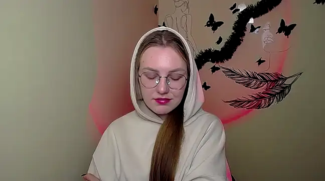 Snapshot of _AlMamiyy_ chatting on February 23, 9:05 pm AlMamiyy online show from February 23, 9:05 pm