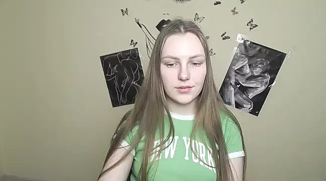 Snapshot of _AlMamiyy_ chatting on February 27, 10:59 am AlMamiyy online show from February 27, 10:59 am