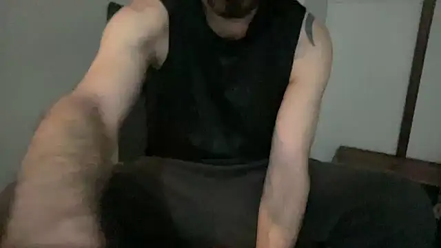 alphajoshkosh online show from February 18, 11:44 pm