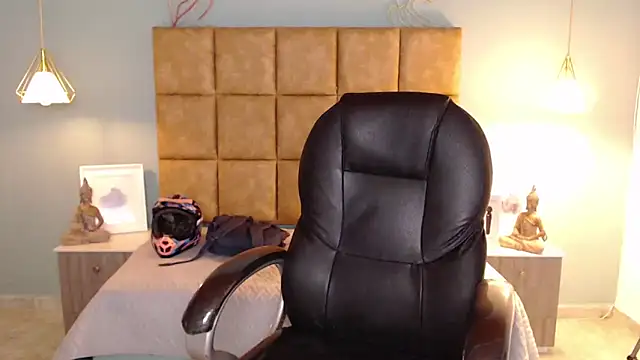 Snapshot of AlejooTwink chatting on February 28, 12:43 am AlejooTwink online show from February 28, 12:43 am