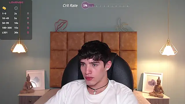 Snapshot of AlejooTwink chatting on March 2, 1:26 am AlejooTwink online show from March 2, 1:26 am