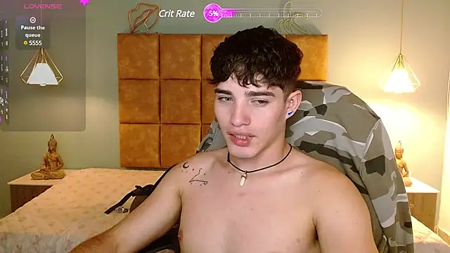 Snapshot of AlejooTwink chatting on March 20, 10:07 pm AlejooTwink online show from March 20, 10:07 pm