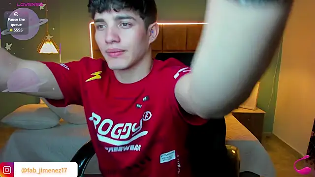 Snapshot of AlejooTwink chatting on September 16, 1:39 am AlejooTwink online show from September 16, 1:39 am