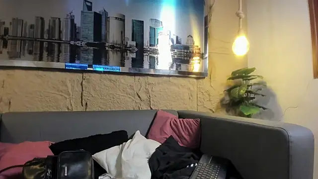 Layla 707 online show from February 17, 8:59 pm