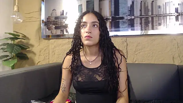 Layla 707 online show from March 2, 8:37 pm