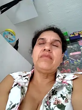 siri duque online show from February 3, 7:42 pm