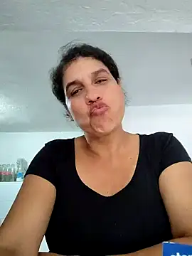 siri duque online show from February 5, 3:31 pm