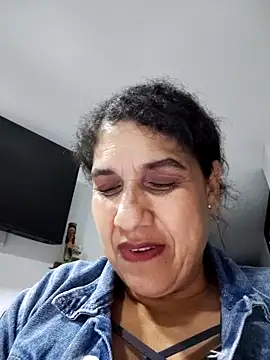 siri duque online show from February 16, 11:37 pm