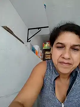 siri duque online show from February 22, 5:46 pm