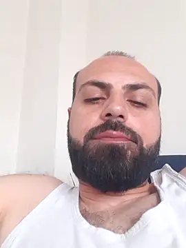 krzantem3454 online show from March 28, 10:04 am
