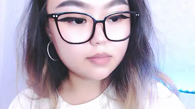 amelia sunlight online show from August 8, 8:00 pm