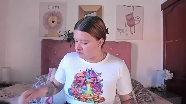 CelessteRedds online show from November 1, 11:45 am