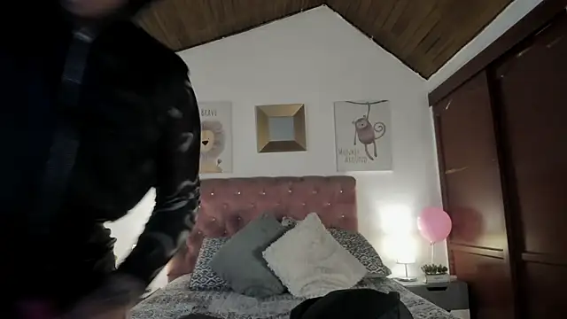 CelessteRedds online show from March 5, 1:07 pm