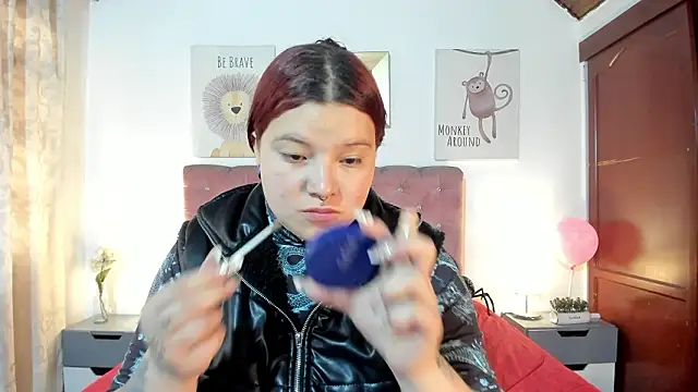 CelessteRedds online show from March 26, 12:00 pm