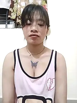 Snapshot of Cool__girl chatting on February 5, 6:15 pm Cool girl online show from February 5, 6:15 pm