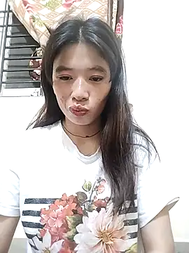 Snapshot of Cool__girl chatting on March 13, 6:12 pm Cool girl online show from March 13, 6:12 pm