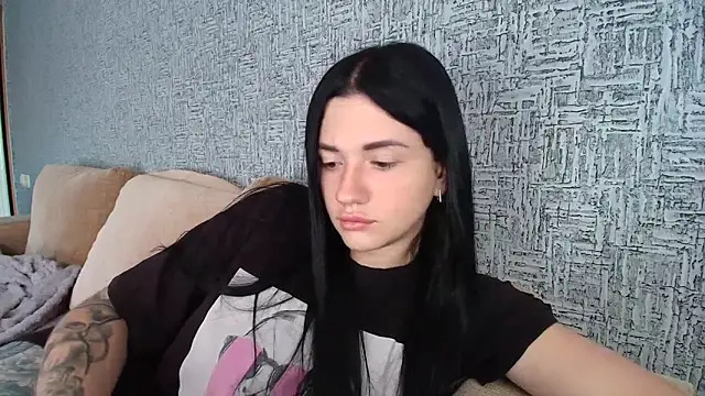 Snapshot of Liana_diva chatting on June 9, 2:06 pm Liana diva online show from June 9, 2:06 pm