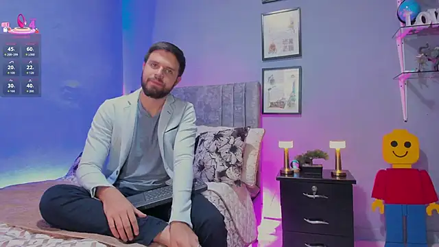 ETHAN ADAM online show from April 10, 6:34 pm